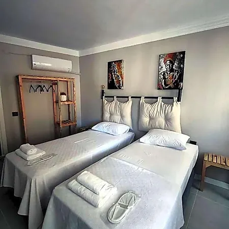 Aim Hotel